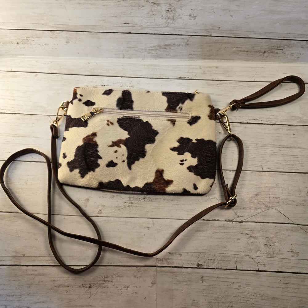 Jen & Co Cow Print Faux Fur Crossbody Wristlet Bag Brown Cream Gold Hardware